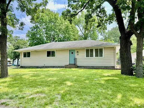 8099 Monroe St NE, Spring Lake Park, MN 55432