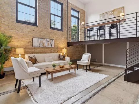 730 Stinson Blvd #106, Minneapolis, MN 55413