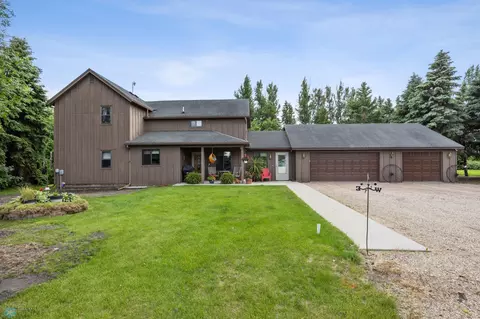 5144 154th Ave SE, Leonard, ND 58052