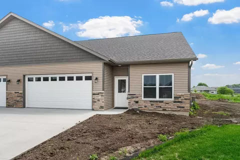 607 Northwood Pl, Janesville, MN 56048