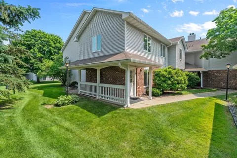 3595 Blue Jay Way #103, Eagan, MN 55123