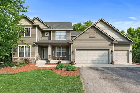 4440 Overlook Dr SE, Prior Lake, MN 55372