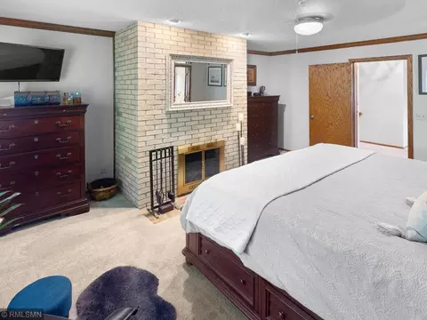 Bedroom - 3920 Linden Cir, Excelsior, MN 55331 photo 3 of 7