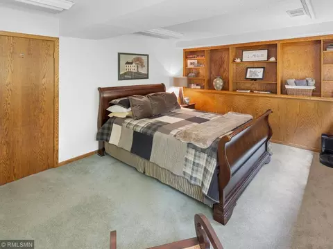 Bedroom - 3920 Linden Cir, Excelsior, MN 55331 photo 6 of 7
