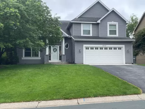 18747 Wynnfield Rd, Eden Prairie, MN 55347