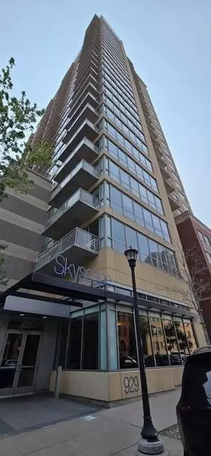 929 Portland Ave #2205, Minneapolis, MN 55404