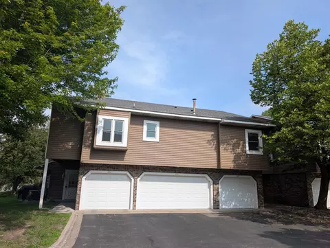 1870 Southpointe Ter #W1870, Eagan, MN 55122