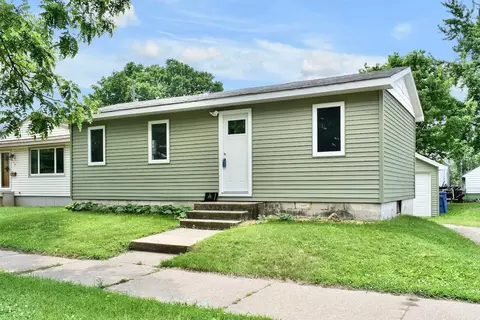 515 E Belleview St, Winona, MN 55987