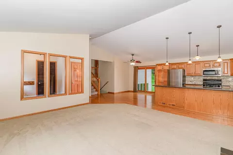 739 Hallstrom Dr, Red Wing, MN 55066 photo 7