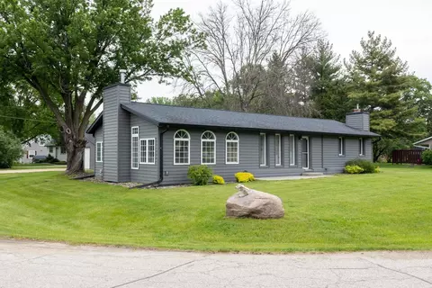 4809 18th St SE, Rochester, MN 55904