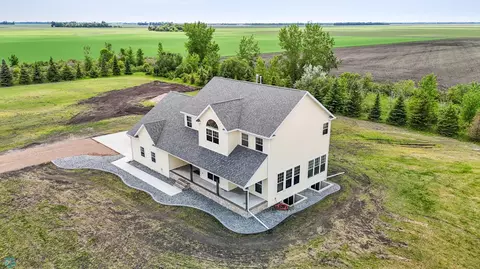 17384 55th St SE, Christine, ND 58015