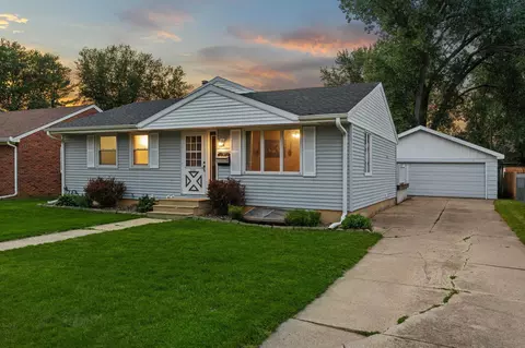 2101 6th Ave NE, Austin, MN 55912