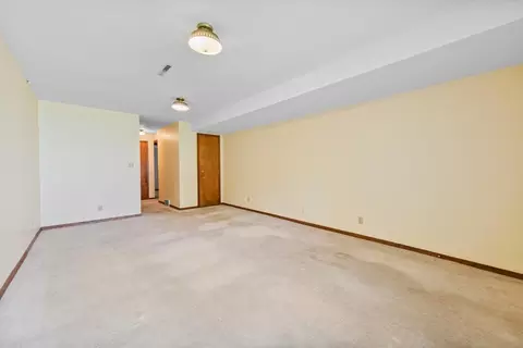 Living - 635 5th St, Windom, MN 56101 photo 9 of 9