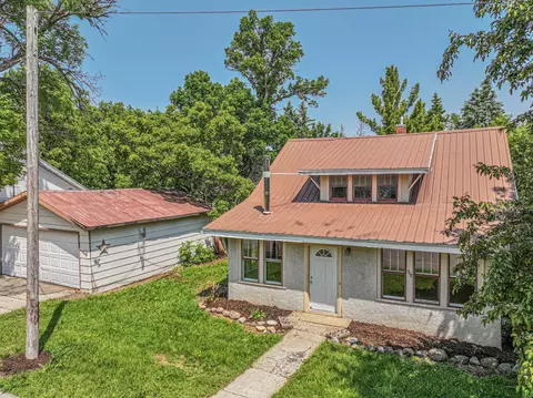 312 1st Ave W, Evansville, MN 56326