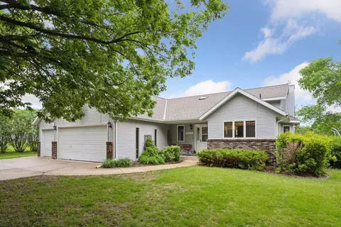 900 Richland Ave SW, Willmar, MN 56201
