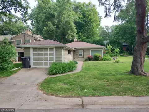 1872 Mississippi River Blvd S, Saint Paul, MN 55116