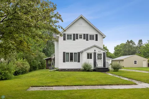 615 2nd St, Hawley, MN 56549