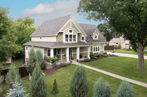 6232 Virginia Ave S, Edina, MN 55424