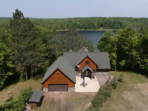 7916 S Little Thunder Dr NE, Remer, MN 56672