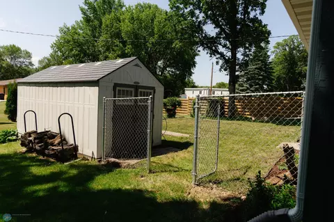 Exterior - 111 Bedrock Ln, Cavalier, ND 58220 photo 8 of 10