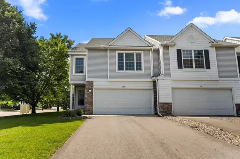 15641 Flight Ln, Apple Valley, MN 55124