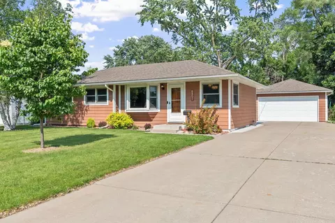 8451 Elliot Ave S, Bloomington, MN 55420