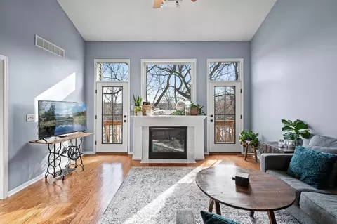 1426 Mcandrews Rd E #30, Burnsville, MN 55337