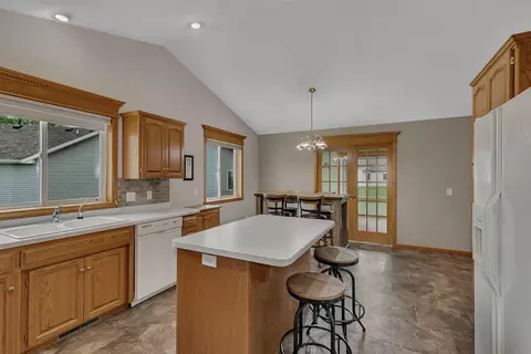 47 Glenview Loop, Saint Cloud, MN 56303 photo 11