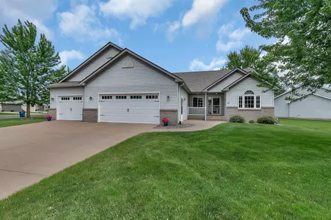 47 Glenview Loop, Saint Cloud, MN 56303