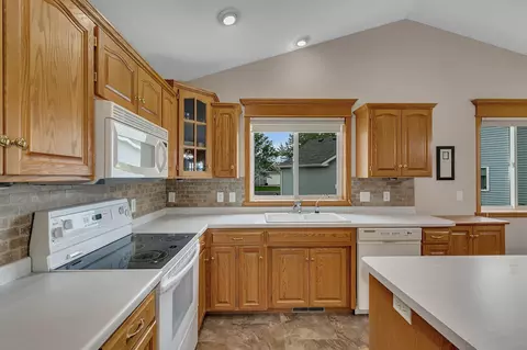 47 Glenview Loop, Saint Cloud, MN 56303 photo 10