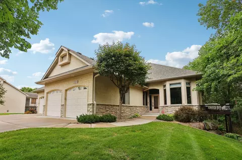 11824 Germaine Ter, Eden Prairie, MN 55347