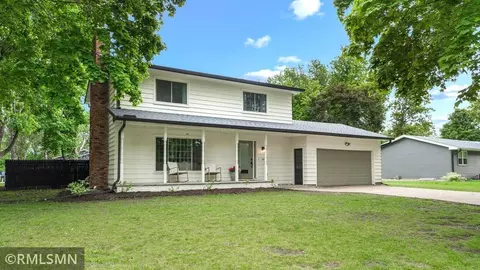 45 Lakeview Dr NW, Cokato, MN 55321