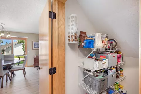 4426 Lakeshore Ter, Eagan, MN 55122 photo 9