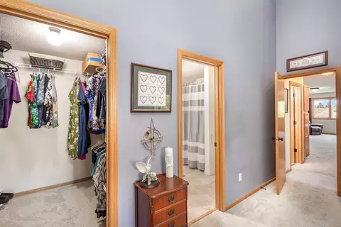 4426 Lakeshore Ter, Eagan, MN 55122 photo 17