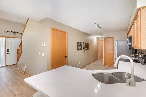 4426 Lakeshore Ter, Eagan, MN 55122 photo 6