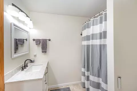 4426 Lakeshore Ter, Eagan, MN 55122 photo 19