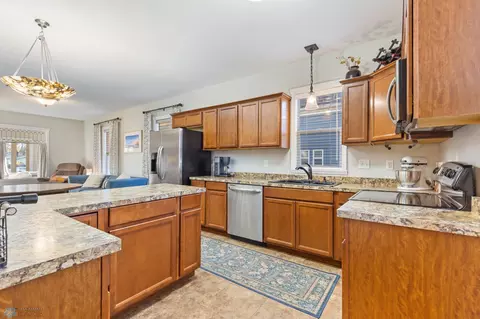 Kitchen - 1016 4th St N, Fargo, ND 58102 photo 3 of 5