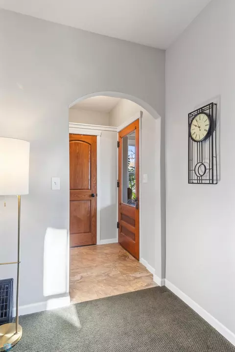 Entry Way - 1016 4th St N, Fargo, ND 58102 photo 2 of 3
