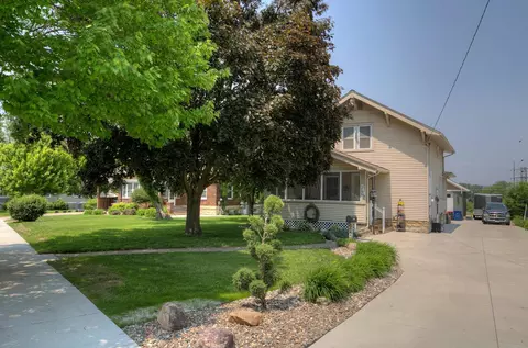 544 E 7th St, Red Wing, MN 55066 photo 2