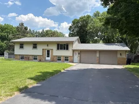 11724 Virginia Ave N, Champlin, MN 55316