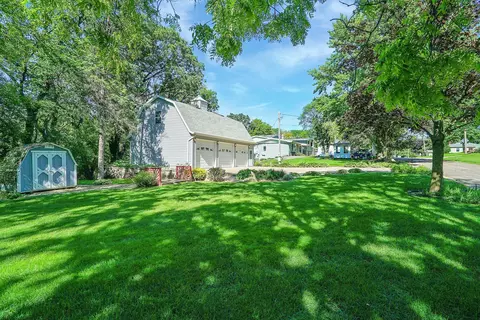 108 1st St, Kenyon, MN 55946 photo 38