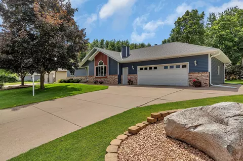 1213 4 12 Ave N, Sauk Rapids, MN 56379