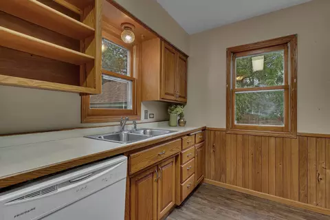 1519 Roosevelt Rd, Saint Cloud, MN 56301 photo 8