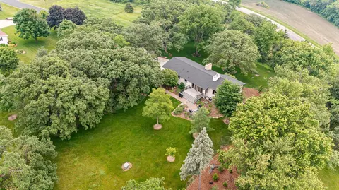 25 Conway Ct SE, Rochester, MN 55904