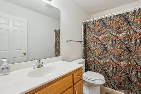 Bath - 379 Cedar St, Baldwin, WI 54002 photo 1 of 1