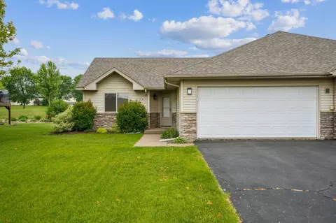 Exterior - 379 Cedar St, Baldwin, WI 54002 photo 2 of 4