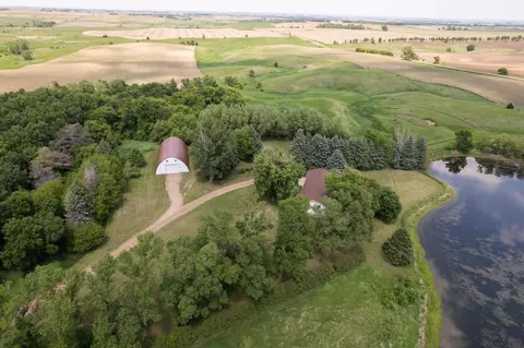 1572 County Road 4, Lynd, MN 56157