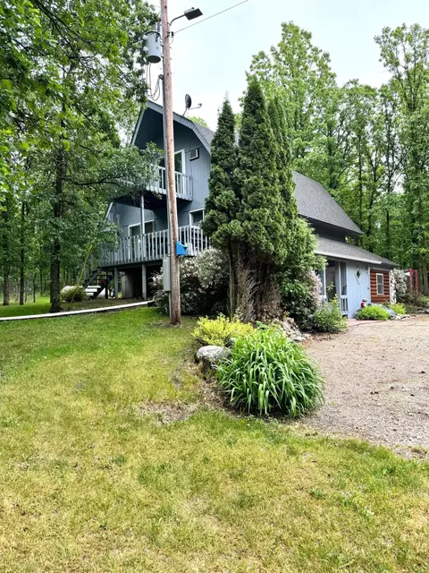 42863 270th St, Roseau, MN 56751