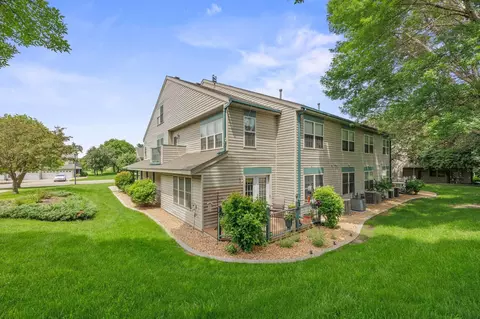119 Morningside Dr NE, Hutchinson, MN 55350