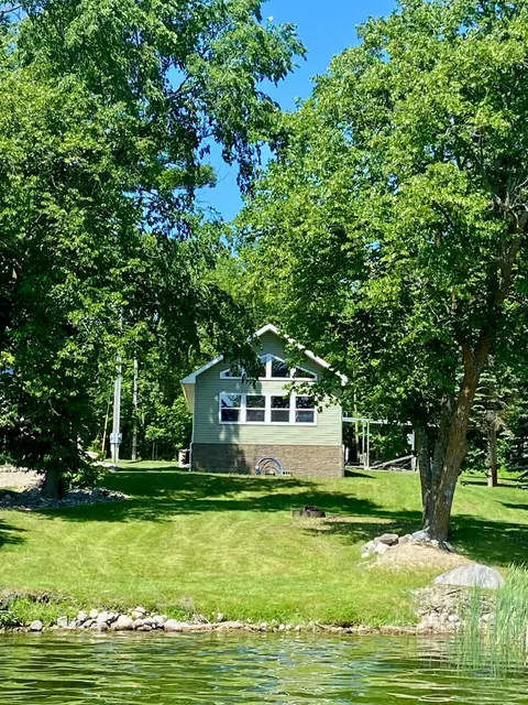 13648 Island Lake Rd W, Lengby, MN 56651